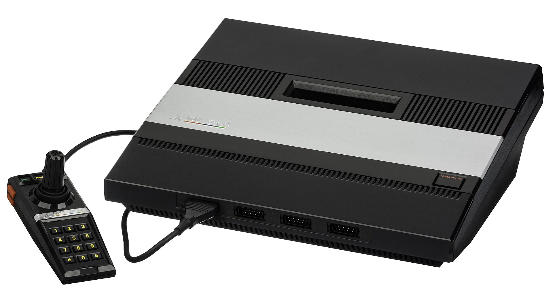 Atari 5200 console with analog controller